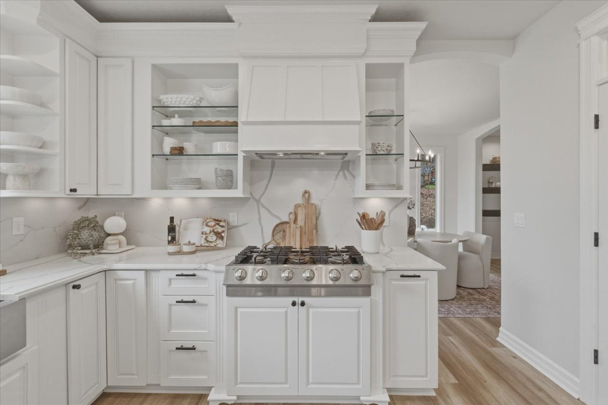Luxury home staging and interior design | Luxury home staging and holiday décor services in Salem, Oregon | The Textured Home